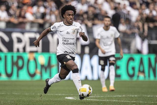 打破得分荒！李凯尔砍22分 仅靠他一人难赢球